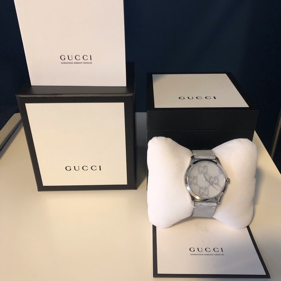 BNWT GUCCI GG HOLOGRAM WATCH - Picture 7 of 16